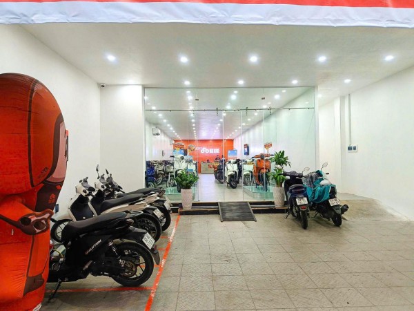 Grab bắt tay Dat Bike: Phổ cập xe điện bằng 'người kiểm chứng' khó tính nhất Grab bắt tay Dat Bike: Phổ cập xe điện bằng 'người kiểm chứng' khó tính nhất