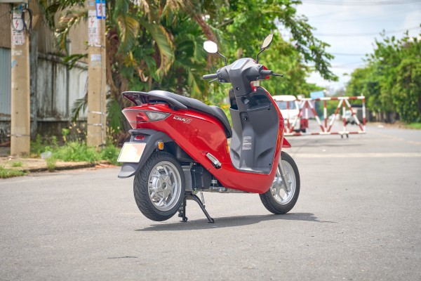 Lái thử Dat Bike ERA: Xe máy điện 'cân đời thực', giá từ 29,9 triệu đồng Lái thử Dat Bike ERA: Xe máy điện 'cân đời thực', giá từ 29,9 triệu đồng