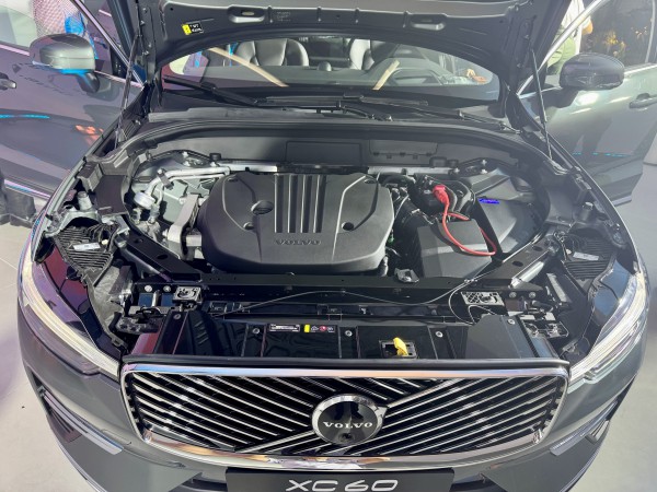 Volvo XC60 và S90 bản nâng cấp giá từ 2,3 tỉ đồng tại Việt Nam Volvo XC60 và S90 bản nâng cấp giá từ 2,3 tỉ đồng tại Việt Nam
