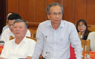 ”AI tăng trưởng theo cấp số mũ nhưng các sở ngành vẫn còn đá qua đá lại”