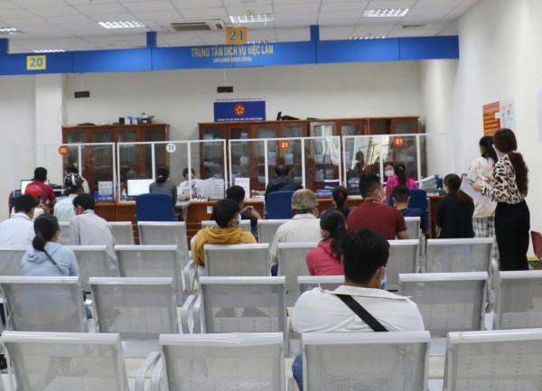 Cà Mau rút ngắn thời gian giải quyết 1.900 thủ tục hành chính Cà Mau rút ngắn thời gian giải quyết 1.900 thủ tục hành chính