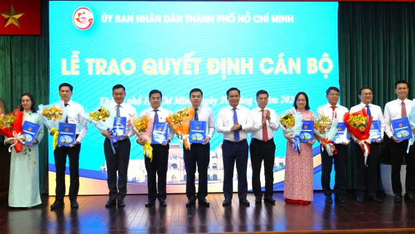 Ông Lâm Đình Thắng làm Giám đốc Sở Dân tộc và Tôn giáo TP.HCM Ông Lâm Đình Thắng làm Giám đốc Sở Dân tộc và Tôn giáo TP.HCM