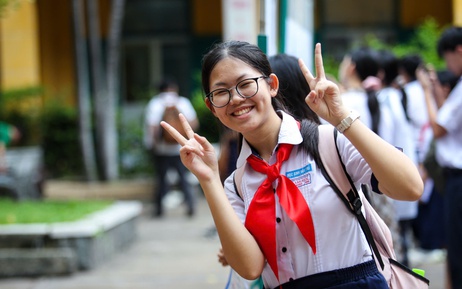 Chấm thi tuyển sinh lớp 10 TP.HCM: Không có hiện tượng 'mưa' điểm 8, 9