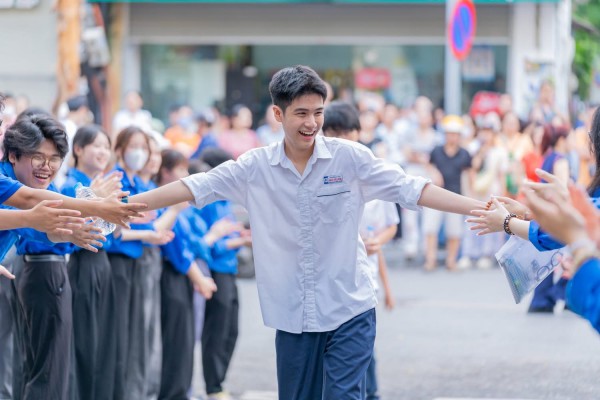 Chiều mai Hà Nội công bố điểm thi, điểm chuẩn vào lớp 10