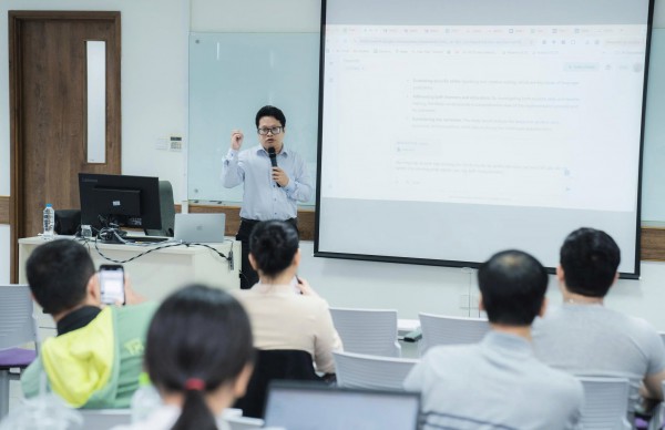 Chương trình đào tạo sau ĐH để người học lựa chọn hình thức phù hợp