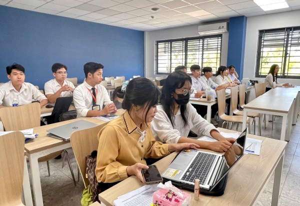 Để Việt Nam xây dựng trường ĐH tư thục đẳng cấp Để Việt Nam xây dựng trường ĐH tư thục đẳng cấp