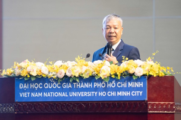 Điều động Hiệu trưởng, bổ nhiệm Phó hiệu trưởng Trường ĐH Quốc tế