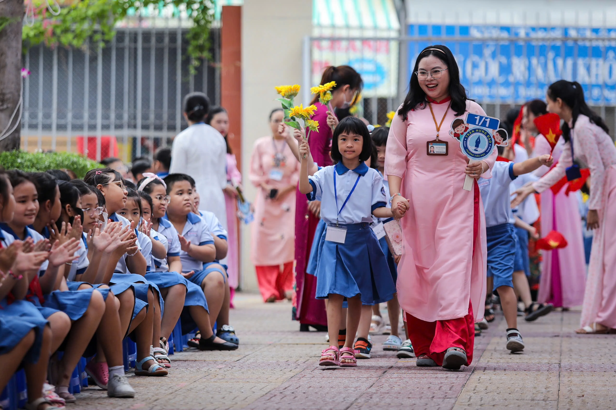 Lương giáo viên mầm non, tiểu học cả nước và TP.HCM hiện nay bao nhiêu? Lương giáo viên mầm non, tiểu học cả nước và TP.HCM hiện nay bao nhiêu?