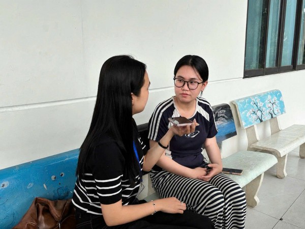 Sinh viên chăm ghi chép nhưng ít phát biểu, ngại hỏi thầy cô Sinh viên chăm ghi chép nhưng ít phát biểu, ngại hỏi thầy cô
