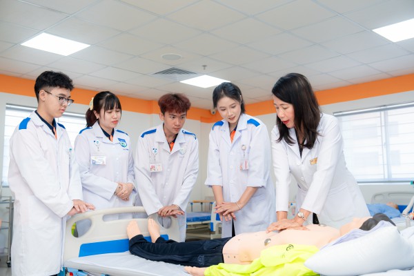 Thêm một trường ĐH tại TP.HCM được đào tạo ngành y khoa, tuyển sinh từ 2026 Thêm một trường ĐH tại TP.HCM được đào tạo ngành y khoa, tuyển sinh từ 2026