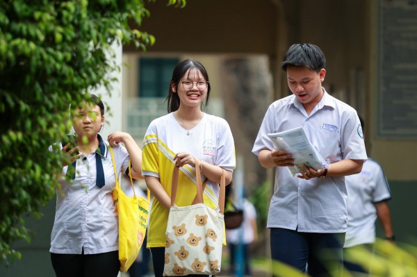 Thi tốt nghiệp THPT 2026: Đề môn hóa dễ ở phần nào?