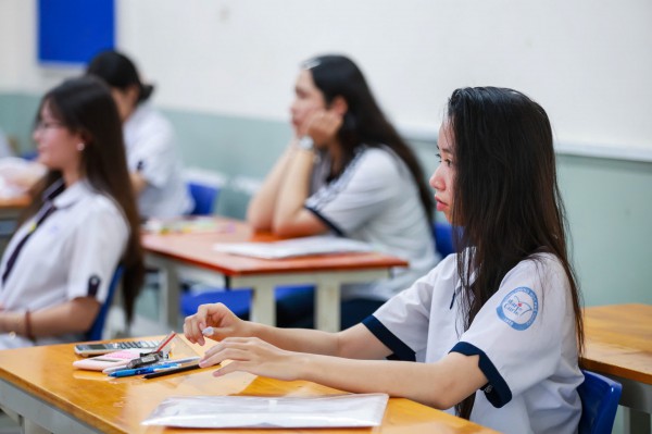 Thi tốt nghiệp THPT 2026: Đề môn hóa dễ ở phần nào?