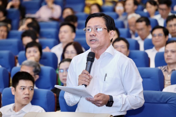 Thi tốt nghiệp THPT sau sáp nhập tỉnh: Lưu ý khâu coi và chấm thi Thi tốt nghiệp THPT sau sáp nhập tỉnh: Lưu ý khâu coi và chấm thi
