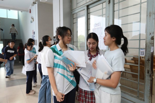 Tuyển sinh ĐH 2026: Những lưu ý đặc biệt về điều kiện xét tuyển Tuyển sinh ĐH 2026: Những lưu ý đặc biệt về điều kiện xét tuyển