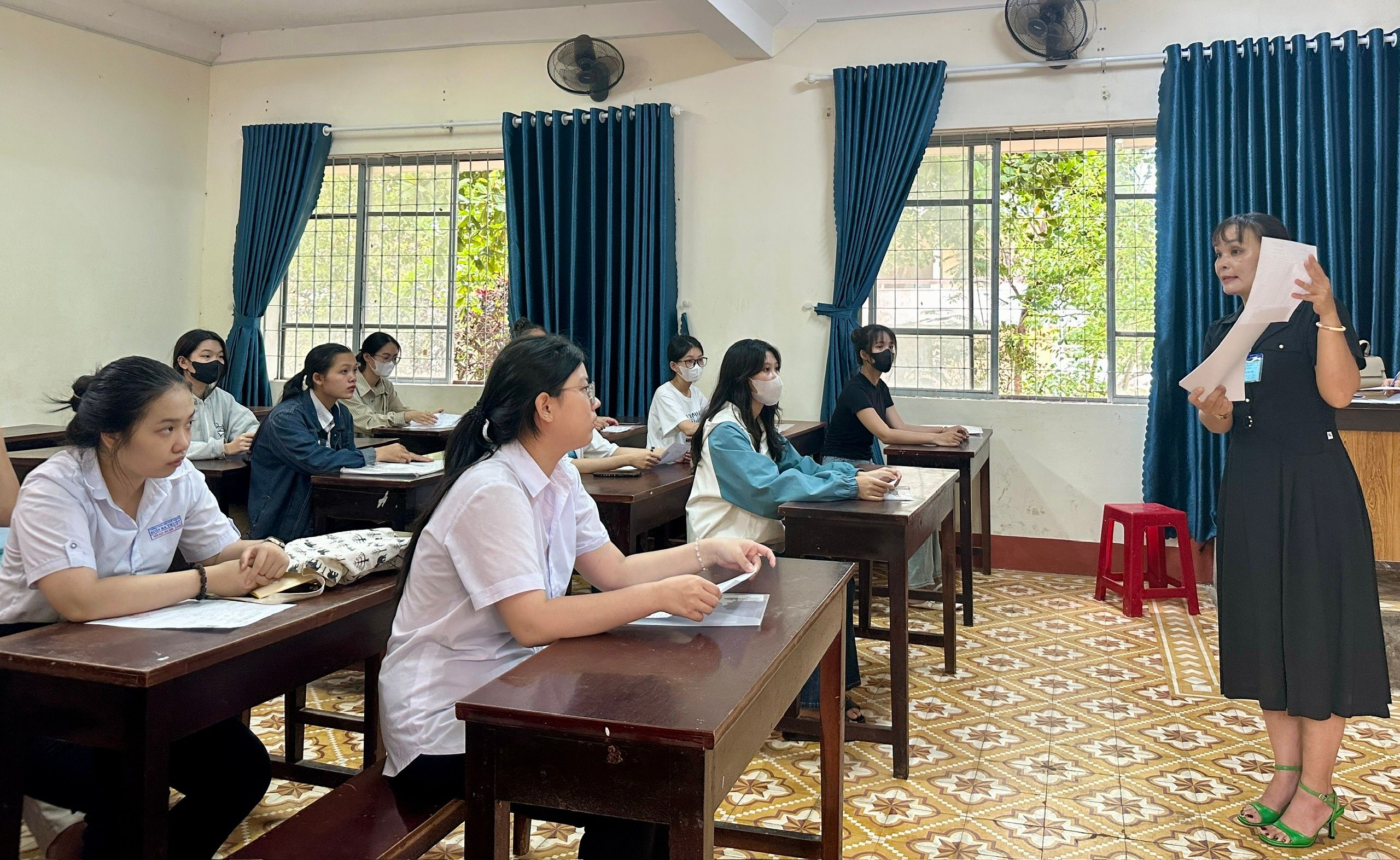 Đề xuất thu nhập trên 28,6 triệu đồng/tháng mới phải nộp thuế thu nhập cá nhân - Ảnh 1.