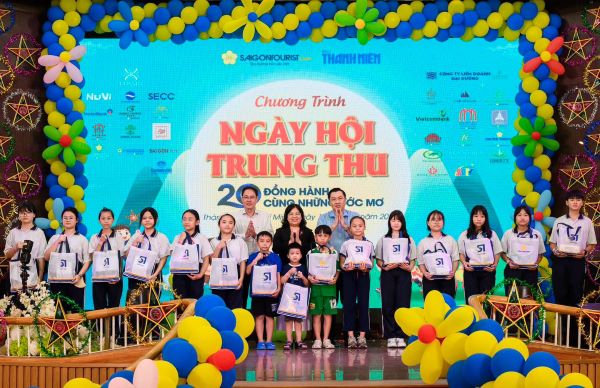 Saigontourist Group tổ chức Ngày hội Trung thu lần thứ 20 cho thiếu nhi