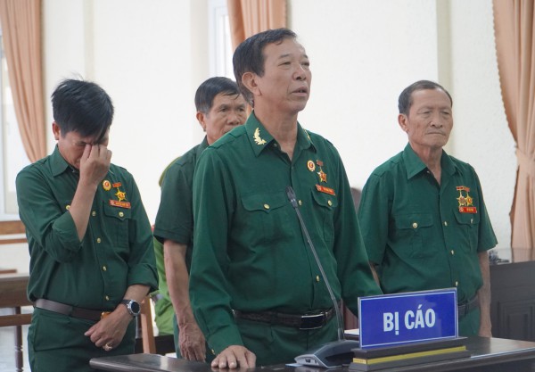 6 cựu chiến binh kêu oan khi ra tù: Hôm nay xét xử phúc thẩm lần 3 6 cựu chiến binh kêu oan khi ra tù: Hôm nay xét xử phúc thẩm lần 3
