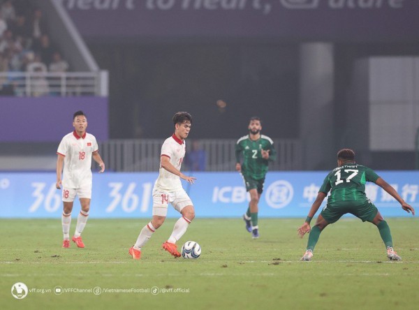 Đội tuyển Olympic Việt Nam dừng chân tại vòng bảng ASIAD 19 Đội tuyển Olympic Việt Nam dừng chân tại vòng bảng ASIAD 19